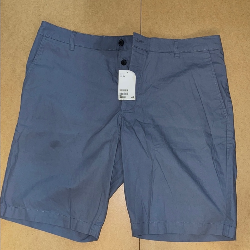 H&M shorts chino style